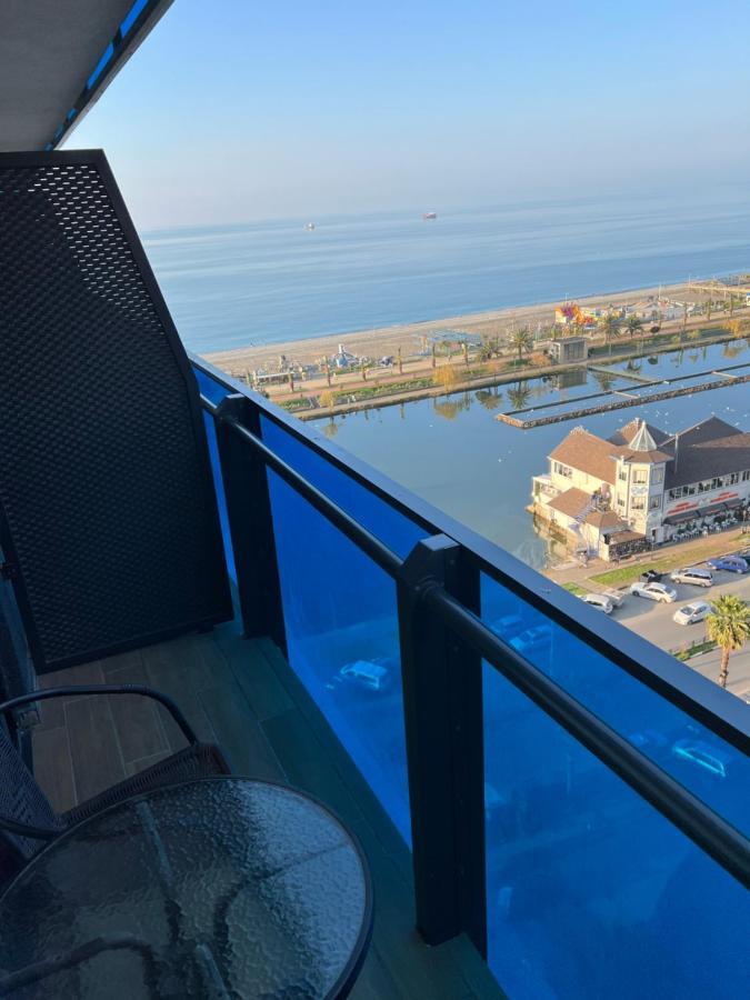 Orbi City Suite Batumi Eksteriør billede