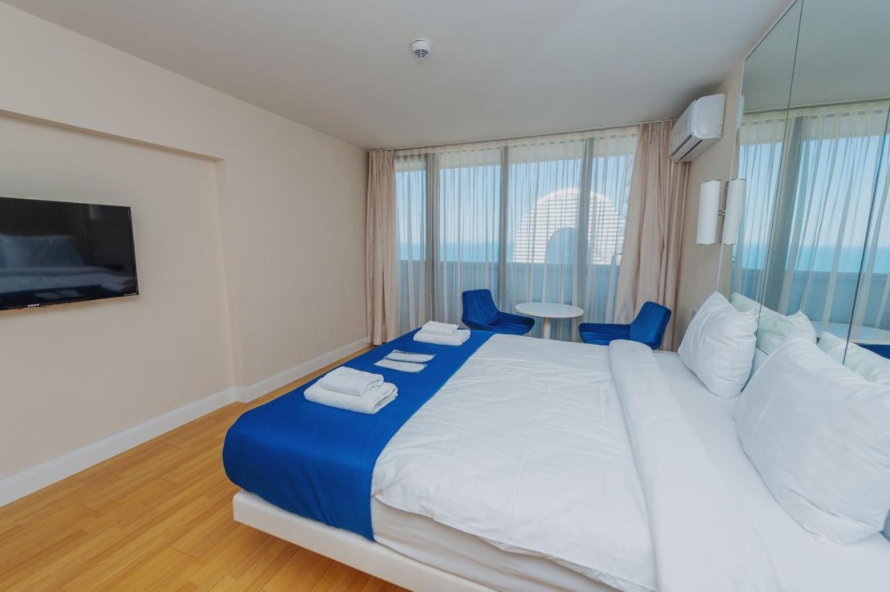 Orbi City Suite Batumi Eksteriør billede