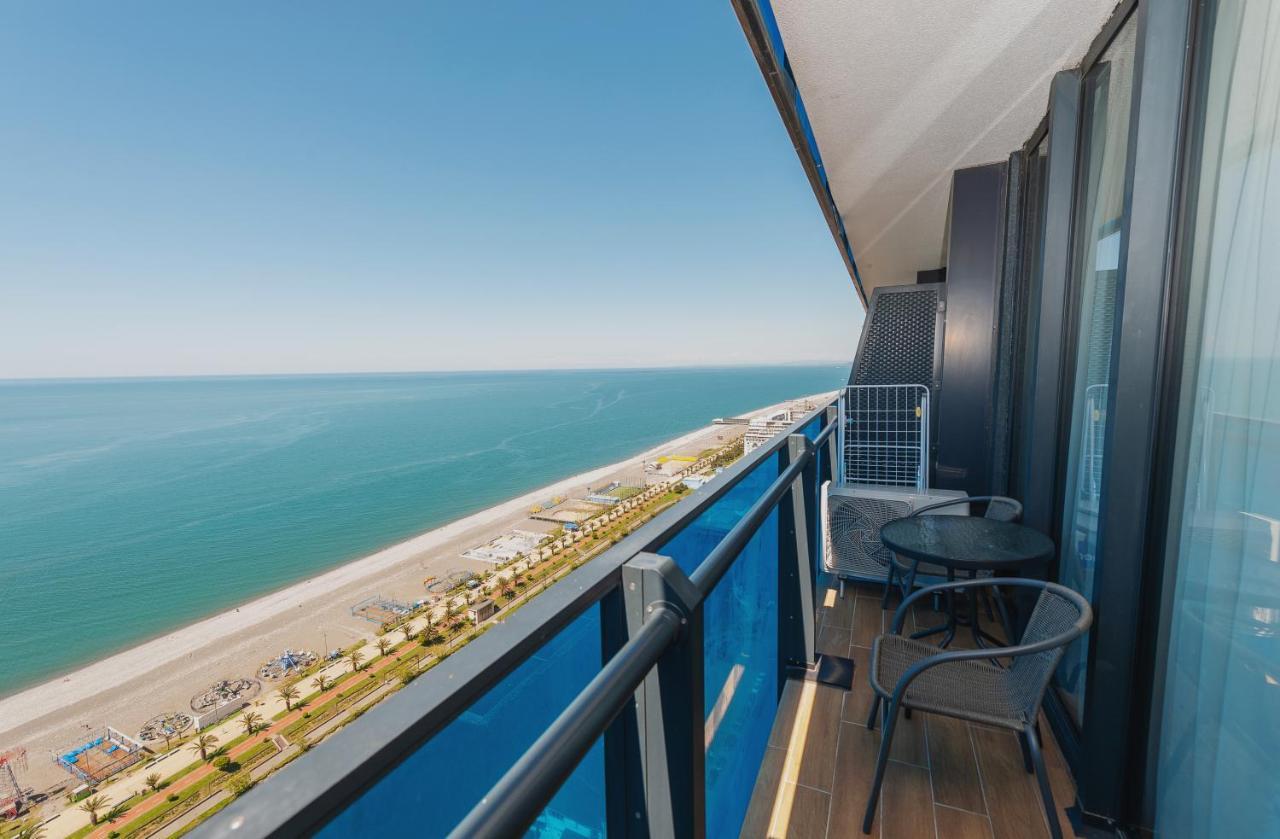 Orbi City Suite Batumi Eksteriør billede