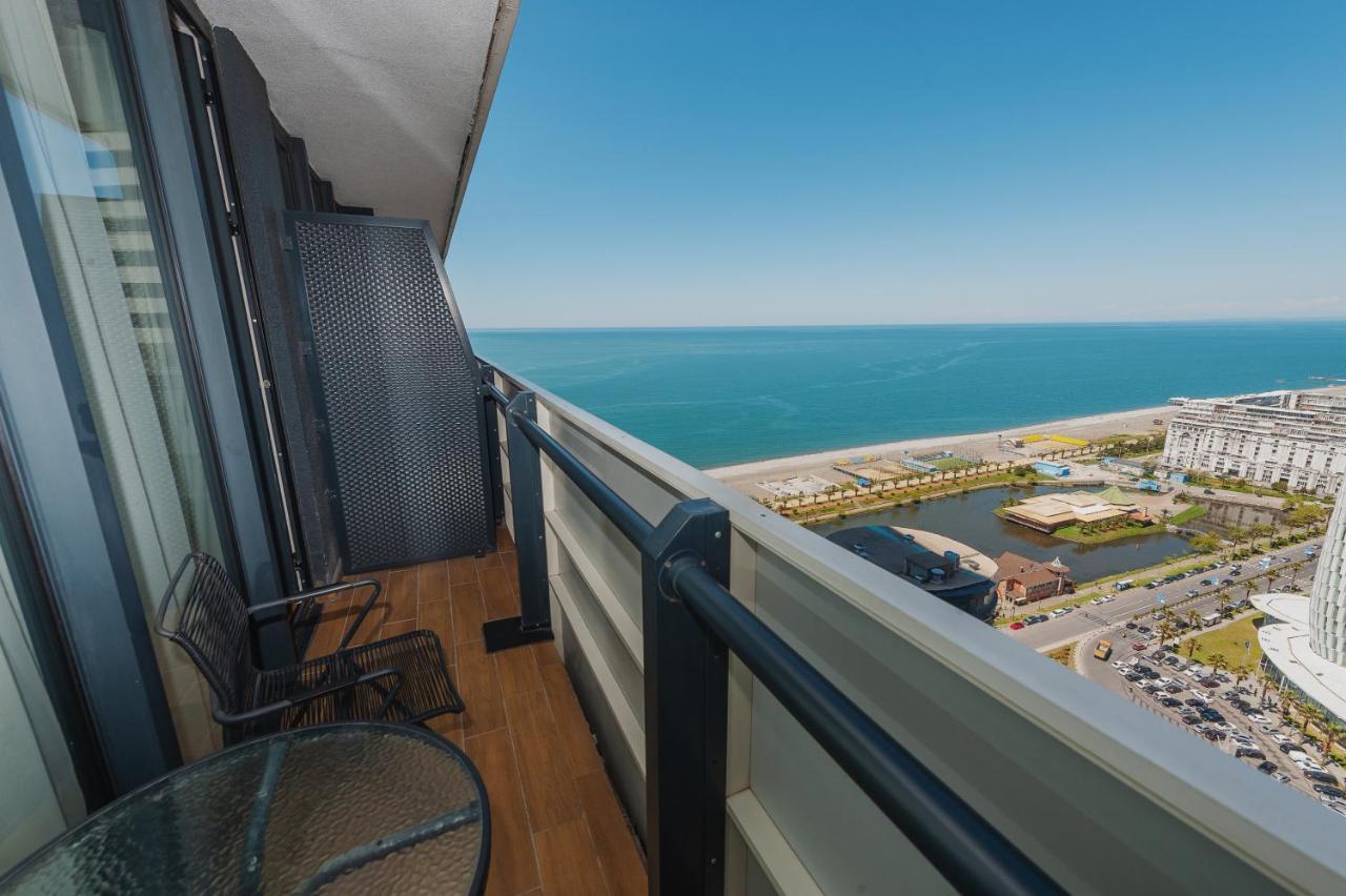 Orbi City Suite Batumi Eksteriør billede