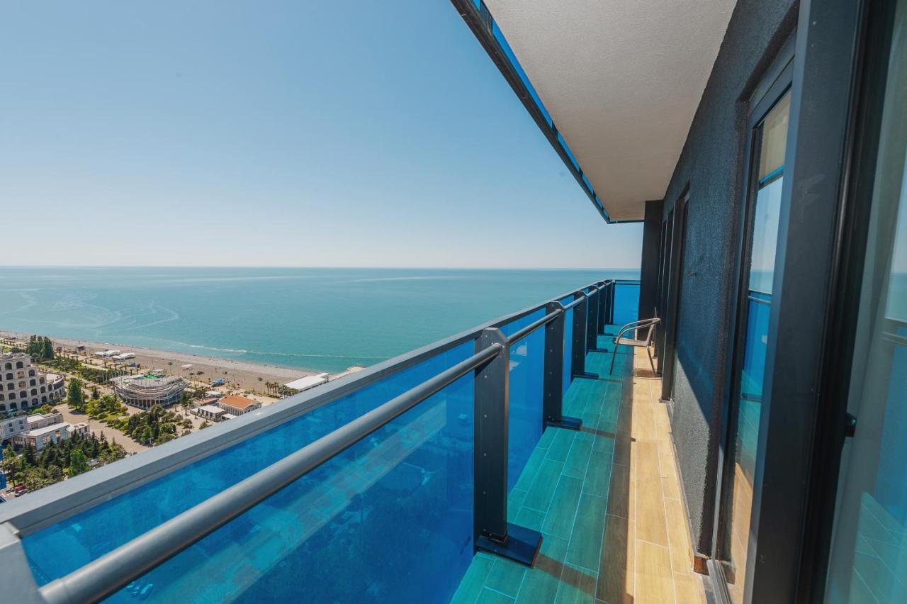 Orbi City Suite Batumi Eksteriør billede