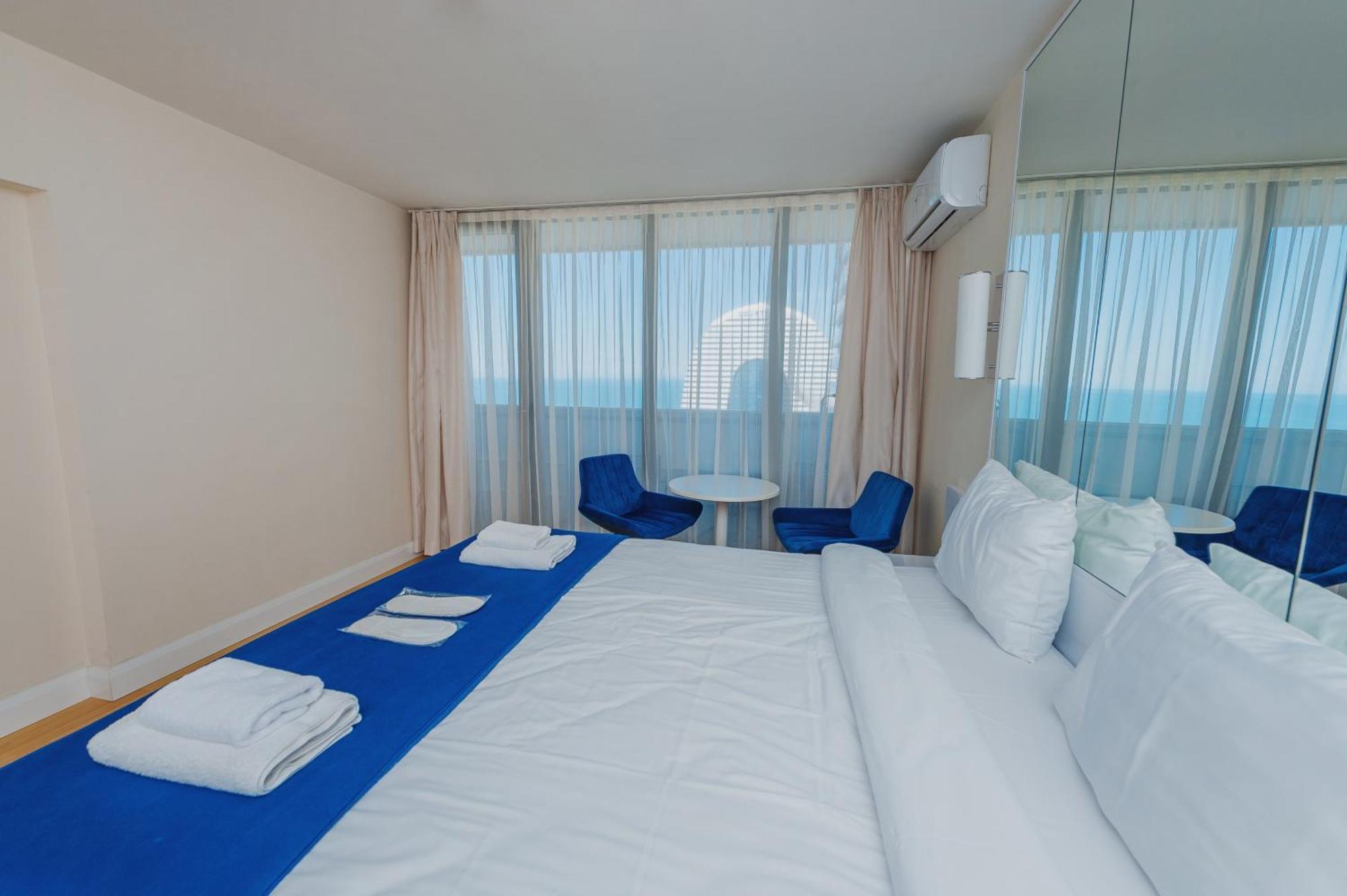 Orbi City Suite Batumi Eksteriør billede